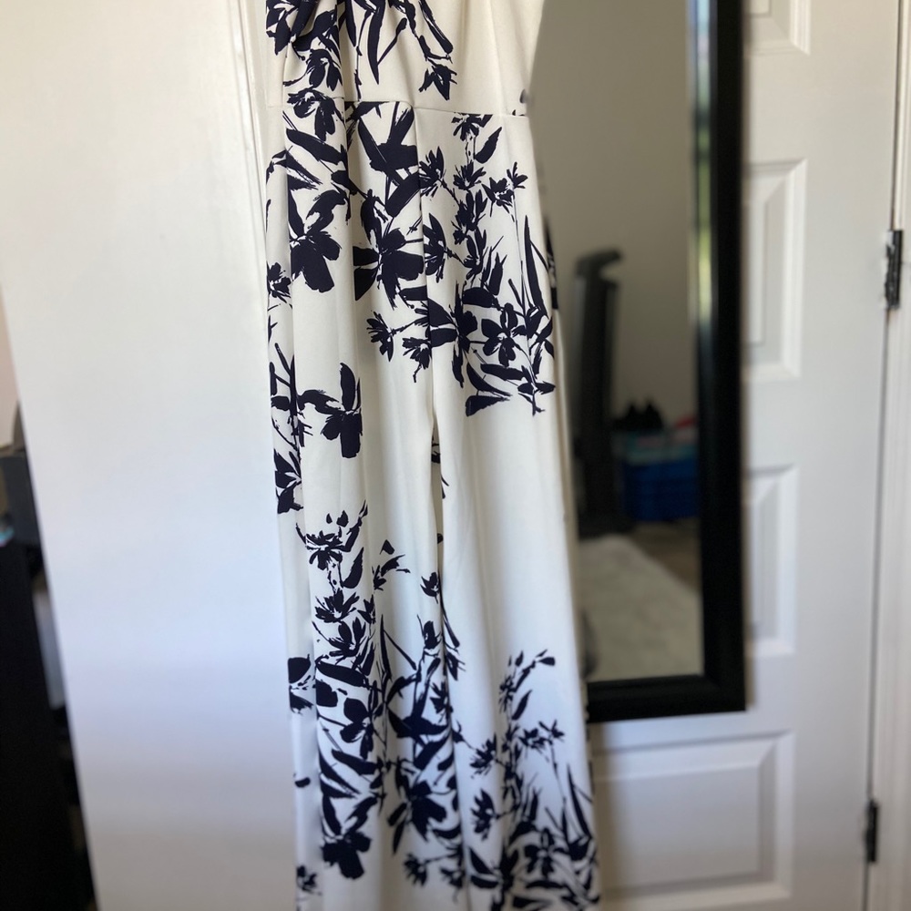 Floral Flair Jumpsuit - White/Navy